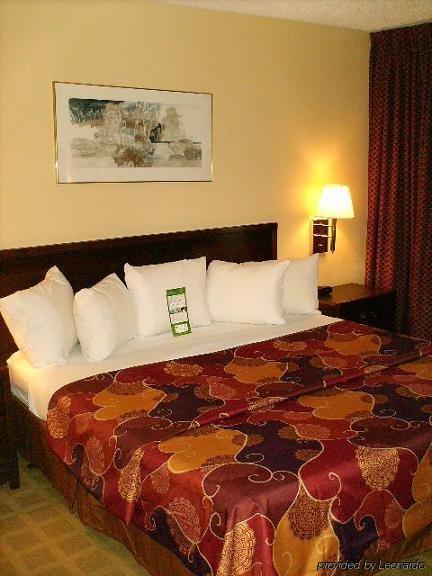 Americas Best Value Inn & Suites Extended Stay - Tulsa Zimmer foto
