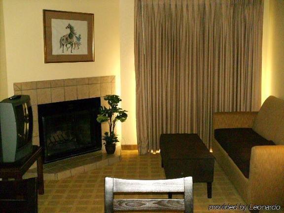 Americas Best Value Inn & Suites Extended Stay - Tulsa Zimmer foto
